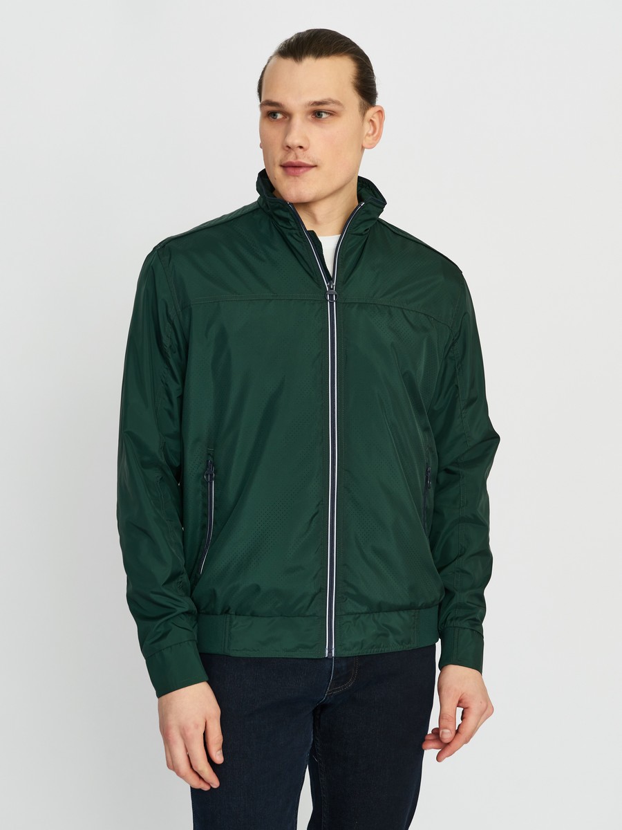 картинка Ветровка 040382 от магазина МаХималист