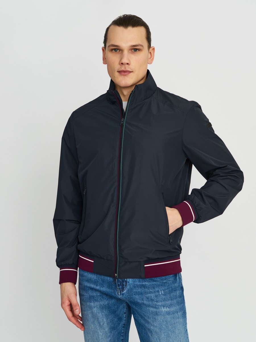 картинка Ветровка 040367 от магазина МаХималист