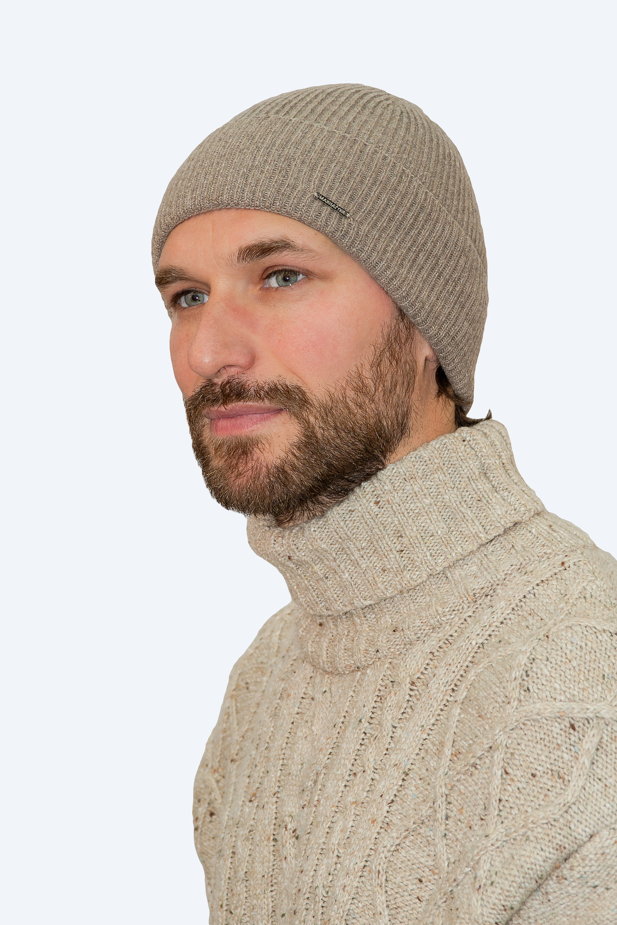 картинка Шапка  MMH12884 сер.беж  от магазина МаХималист