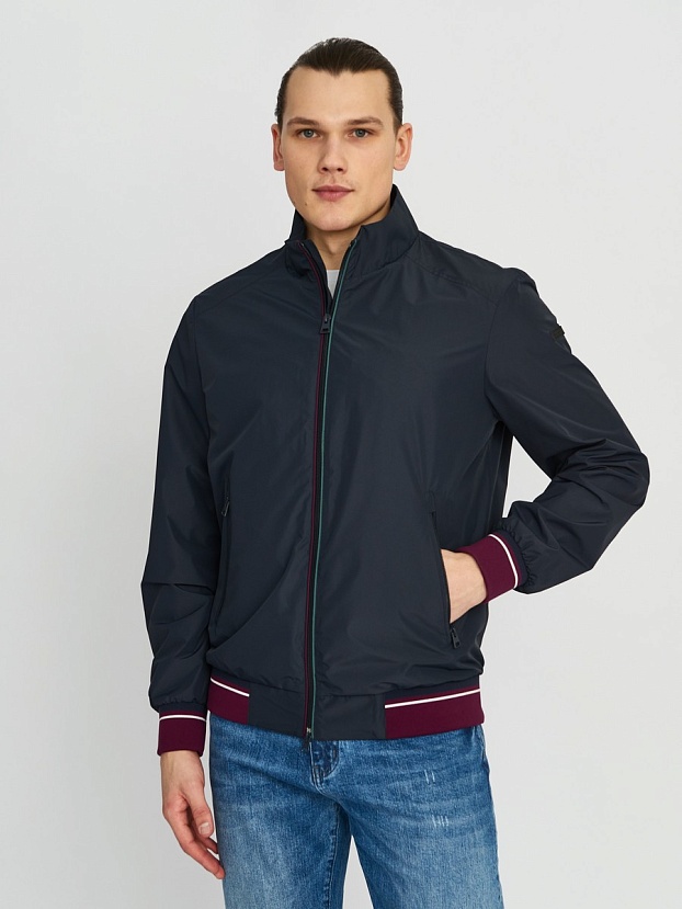 картинка Ветровка 040367 от магазина МаХималист